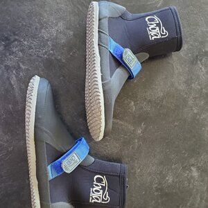 Neoprene bootie